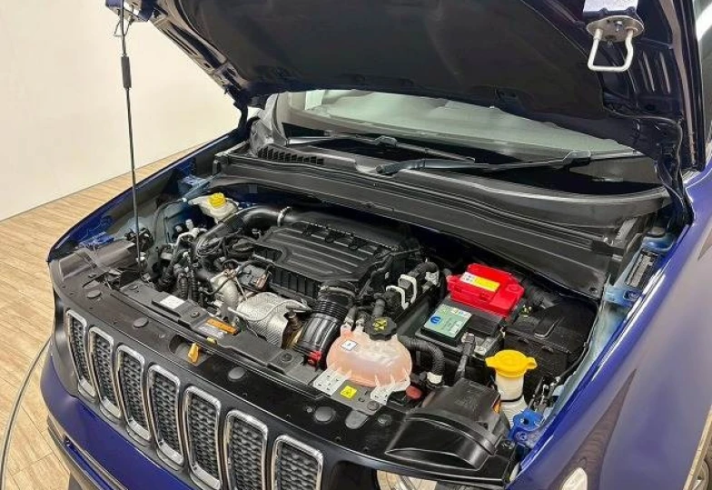 Jeep Renegade Синий