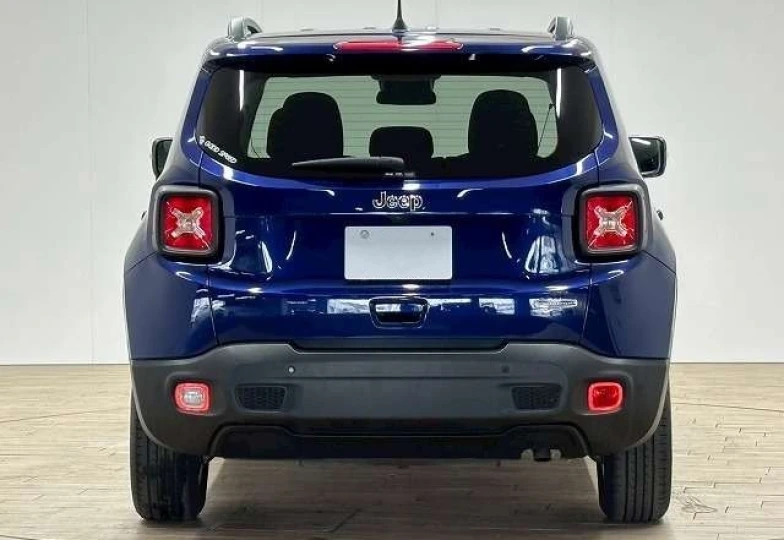 Jeep Renegade Синий