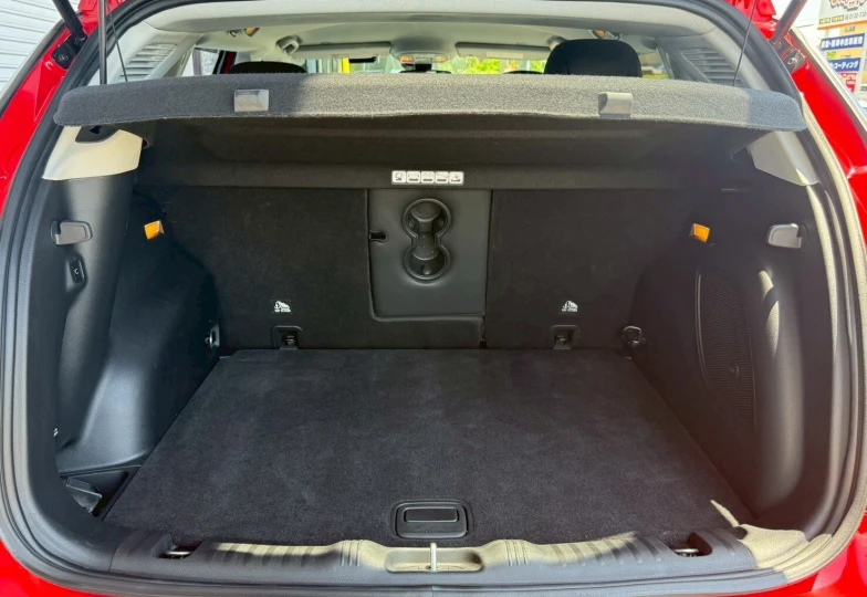 Jeep Compass Красный