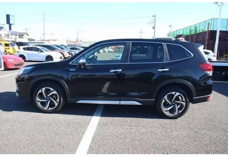 Subaru Forester Черный