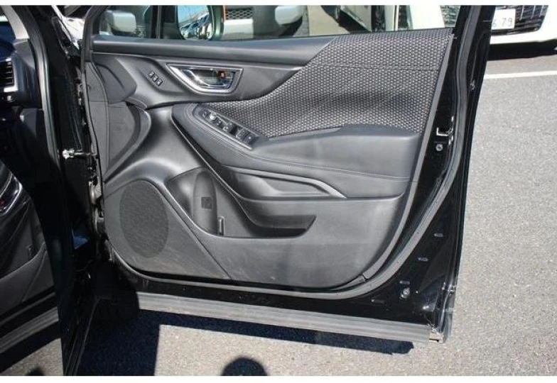 Subaru Forester Черный
