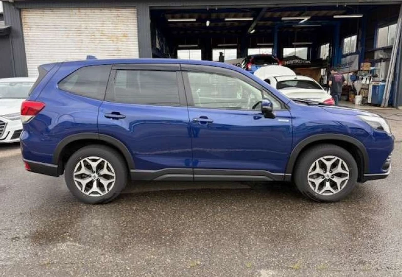 Subaru Forester Синий