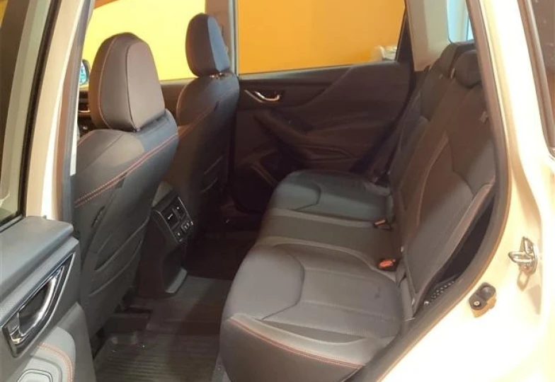 Subaru Forester White