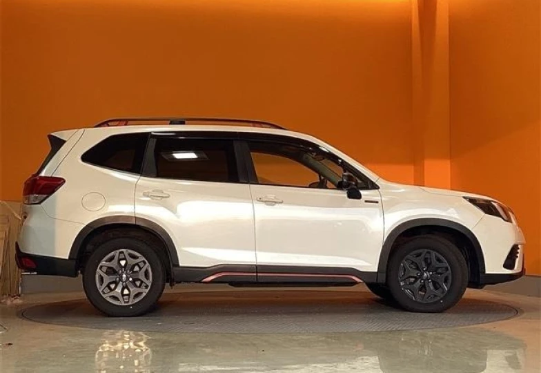 Subaru Forester White