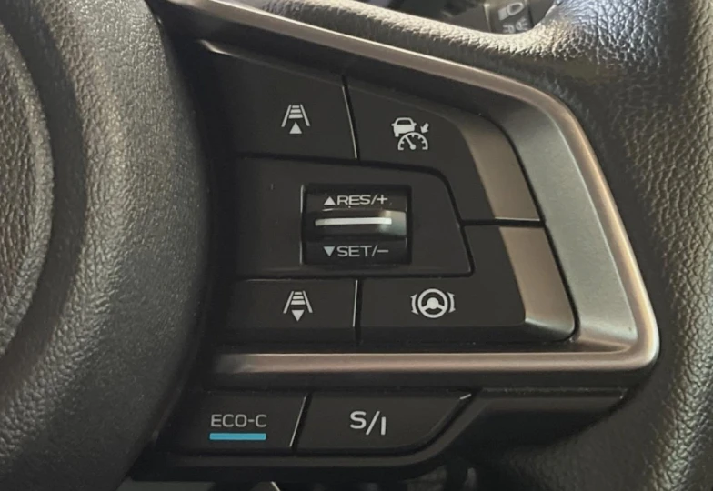 Subaru Forester Черный