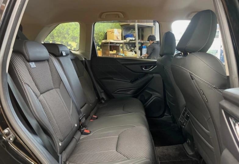 Subaru Forester Черный