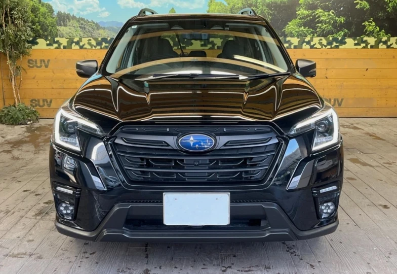 Subaru Forester Черный