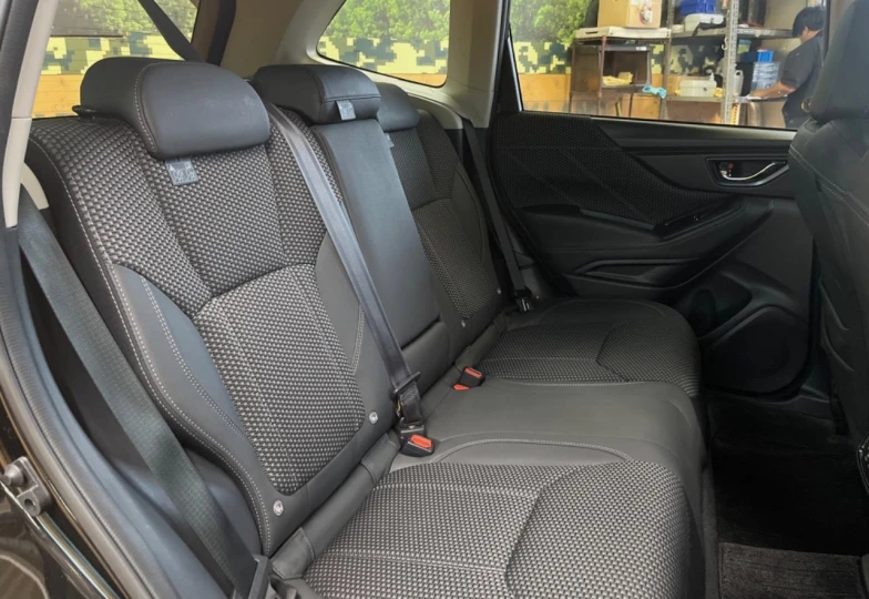 Subaru Forester Черный