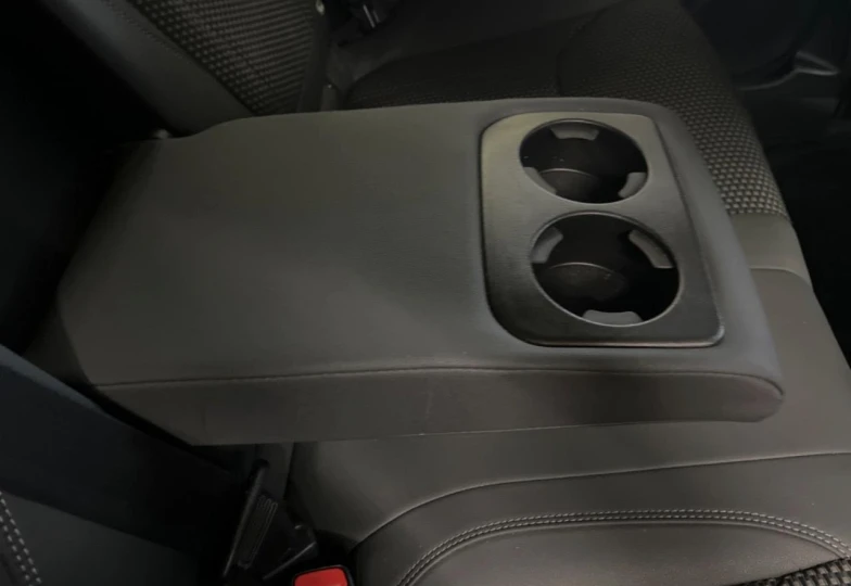 Subaru Forester Черный