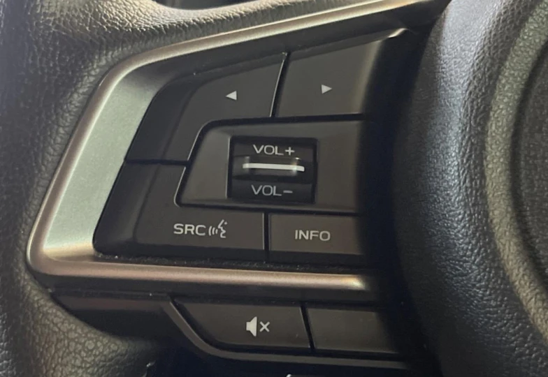 Subaru Forester Черный