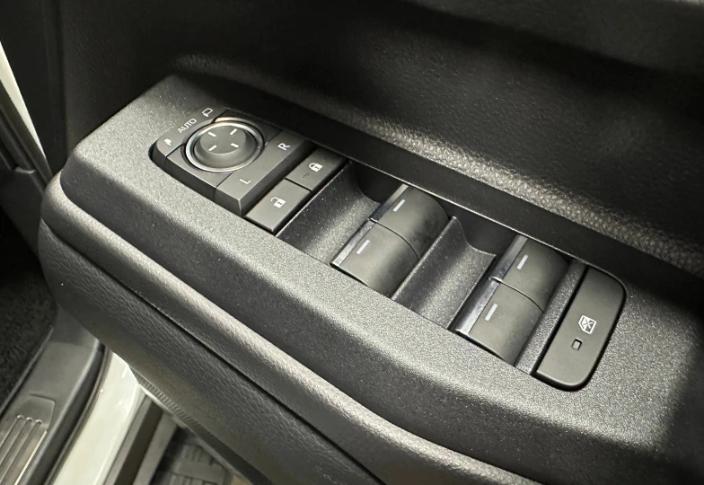 Toyota Land Cruiser 250 , 2024 - 16
