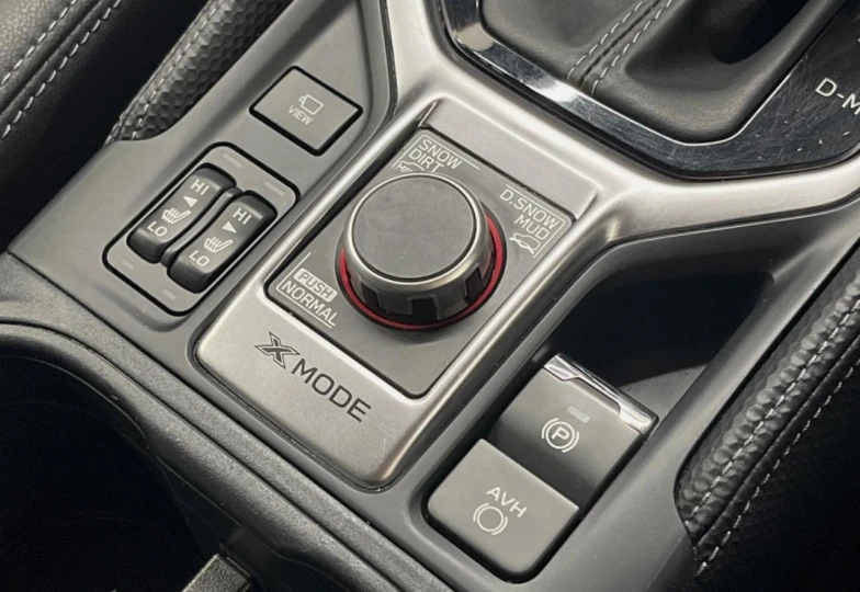 Subaru Forester Черный