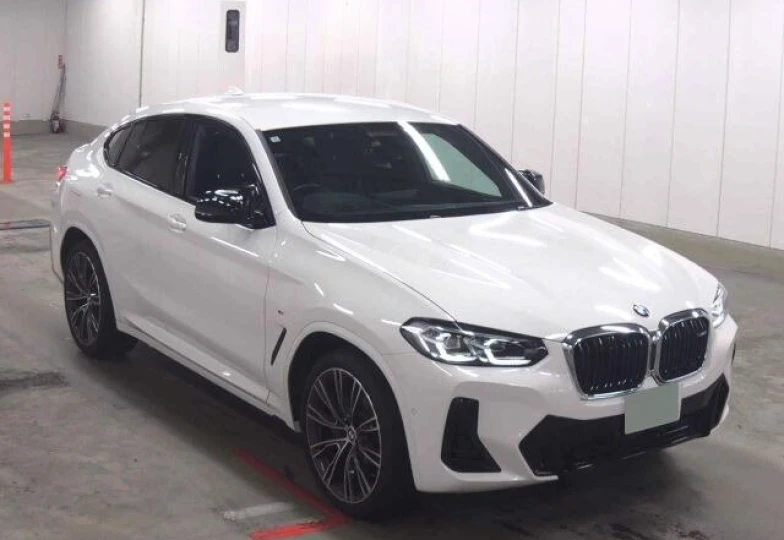 BMW X4 White