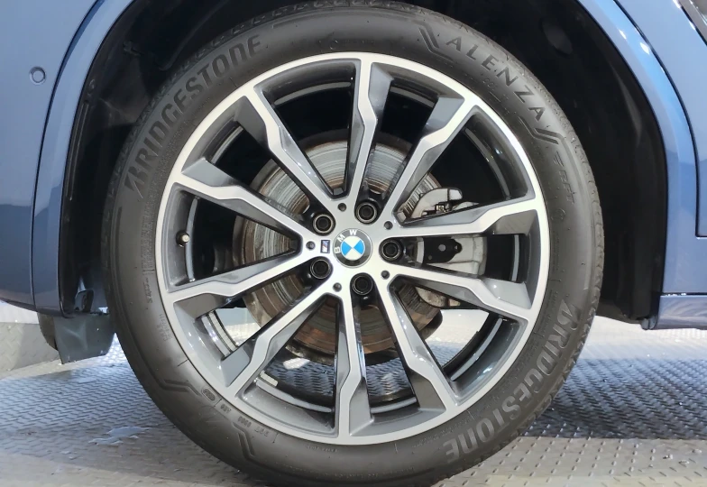 BMW X4 Синий