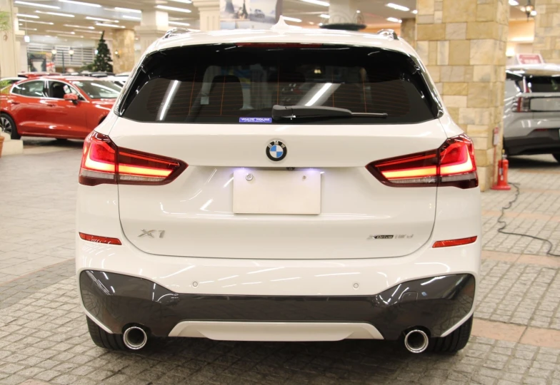 BMW X1 White
