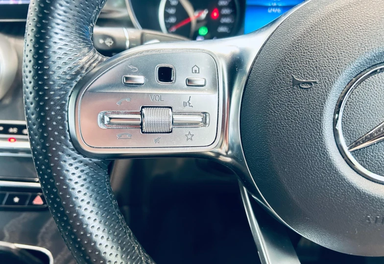 Mercedes GLC-class White