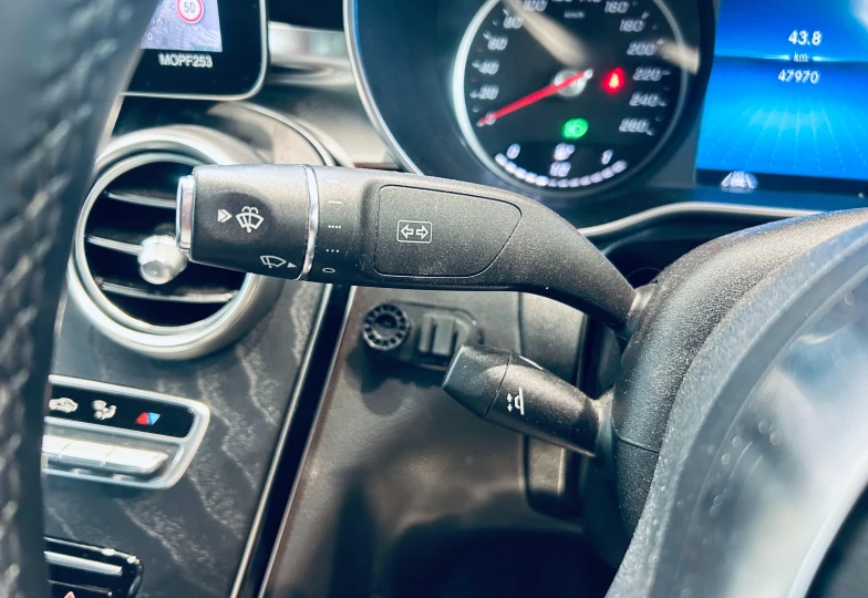 Mercedes GLC-class White