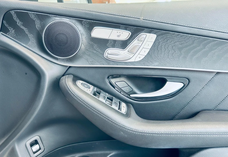 Mercedes GLC-class White