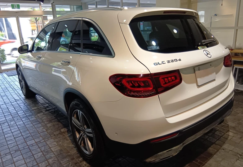 Mercedes GLC-class White
