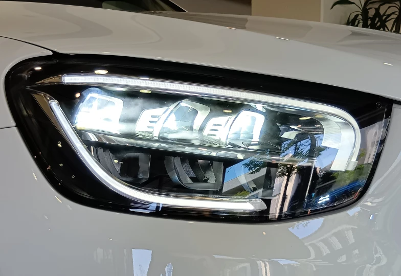 Mercedes GLC-class White