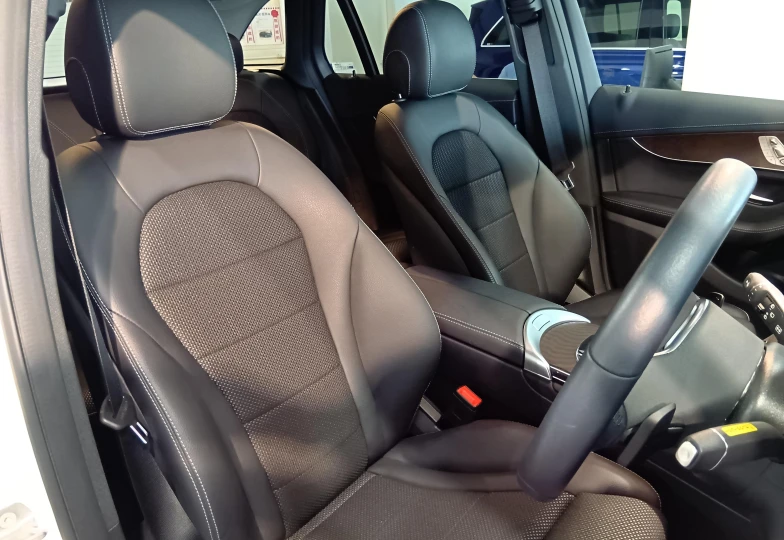 Mercedes GLC-class White