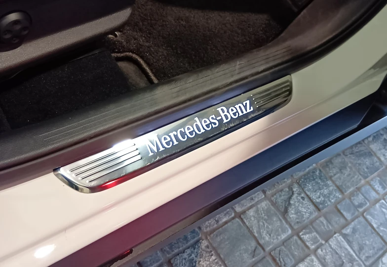 Mercedes GLC-class White