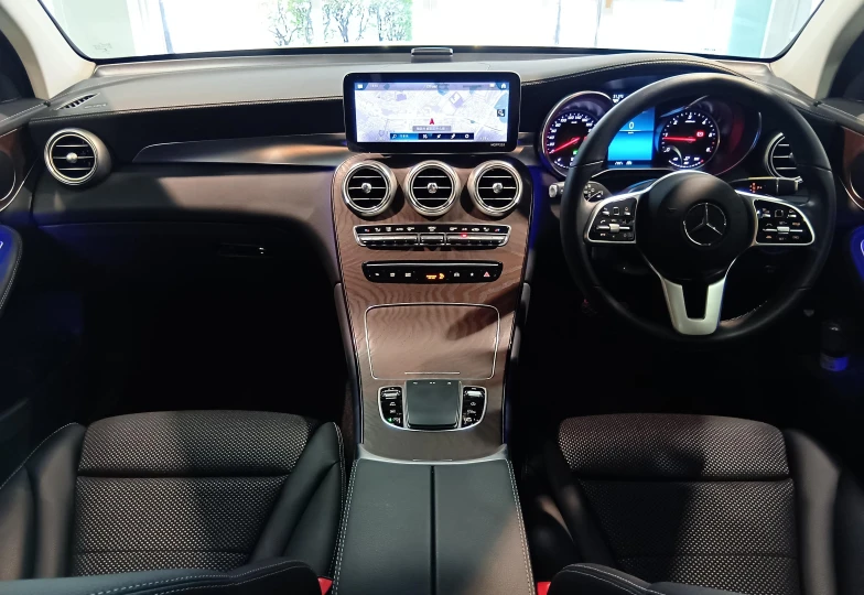 Mercedes GLC-class White