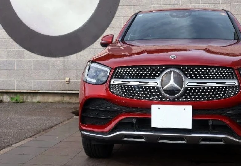 Mercedes GLC-class Red