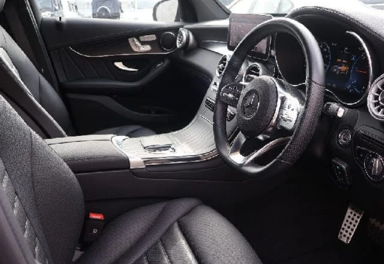 Mercedes GLC-class Red