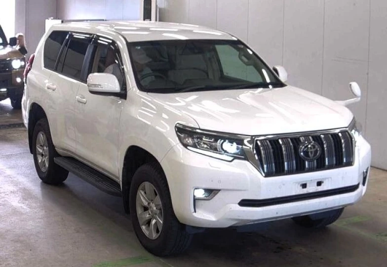 Toyota Land Cruiser Prado White