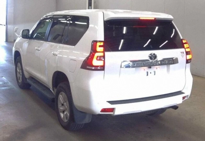 Toyota Land Cruiser Prado White