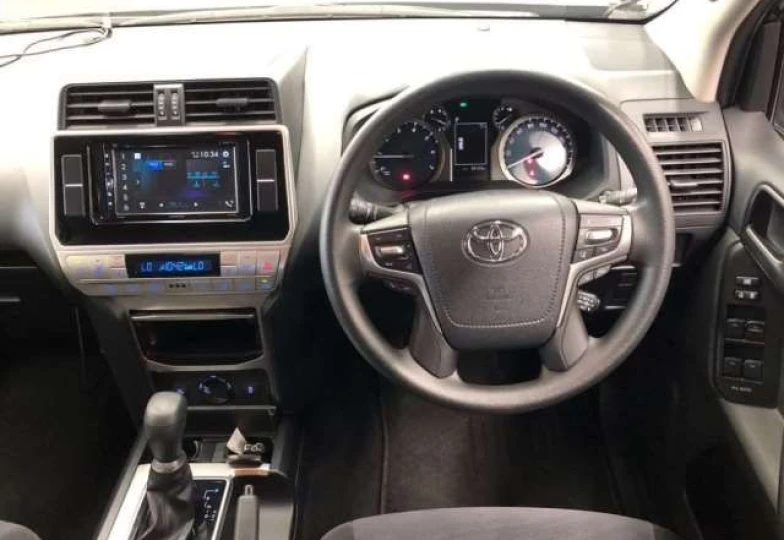 Toyota Land Cruiser Prado Black