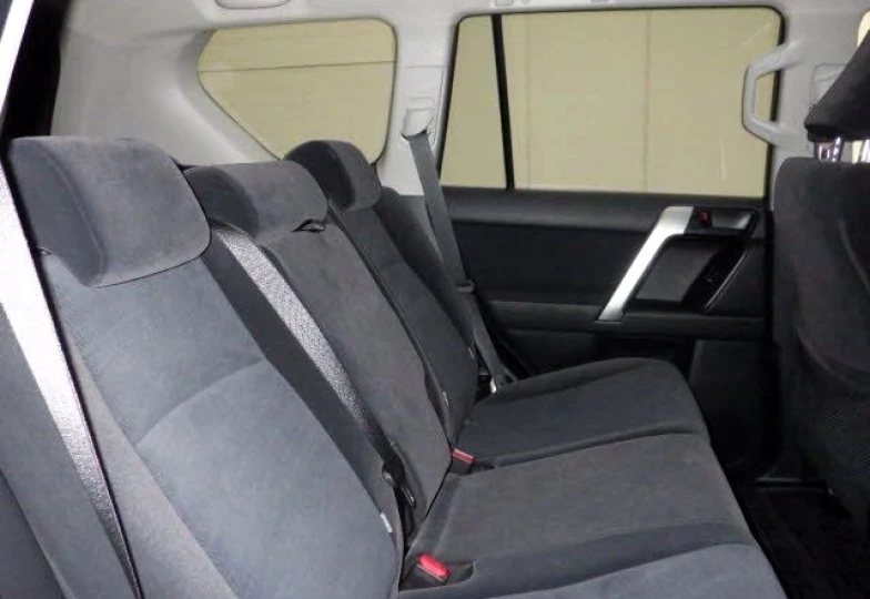 Toyota Land Cruiser Prado Black