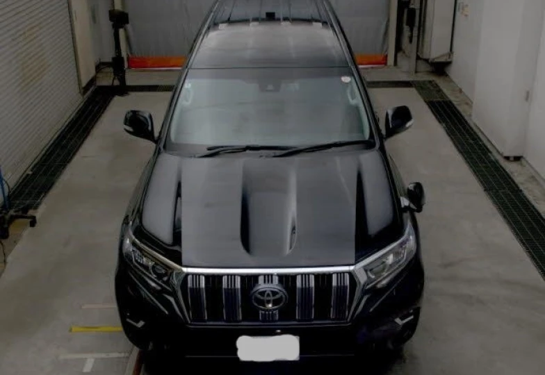 Toyota Land Cruiser Prado Black