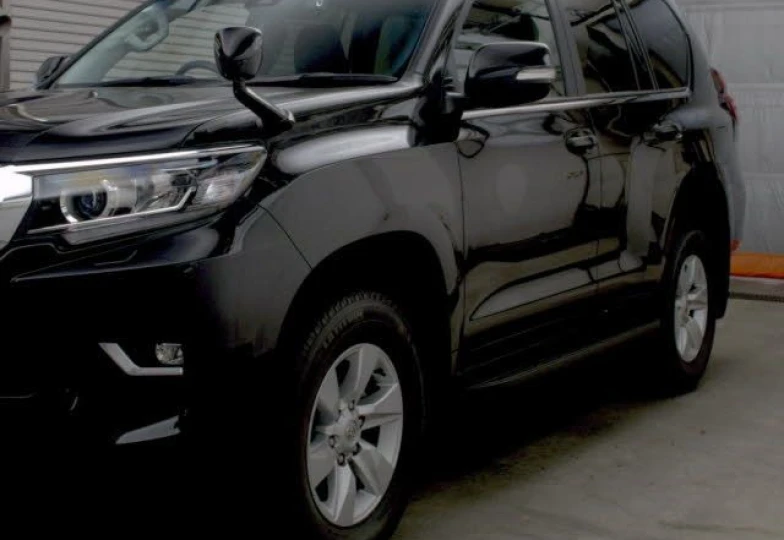 Toyota Land Cruiser Prado Black
