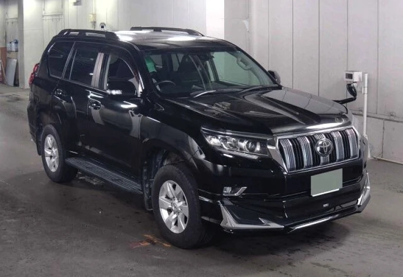 Toyota Land Cruiser Prado Black