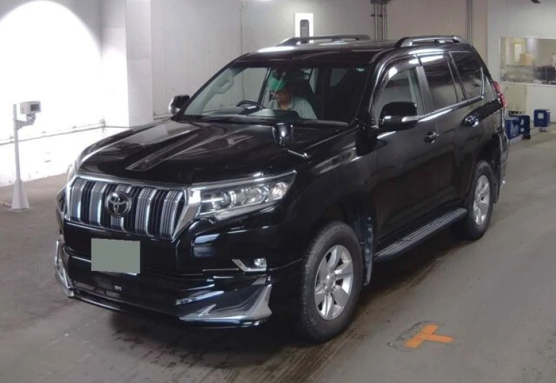 Toyota Land Cruiser Prado Black
