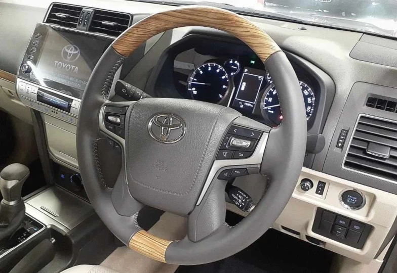 Toyota Land Cruiser Prado Brown
