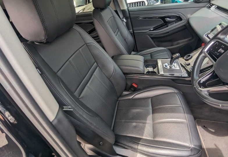 Land Rover Range Rover Black