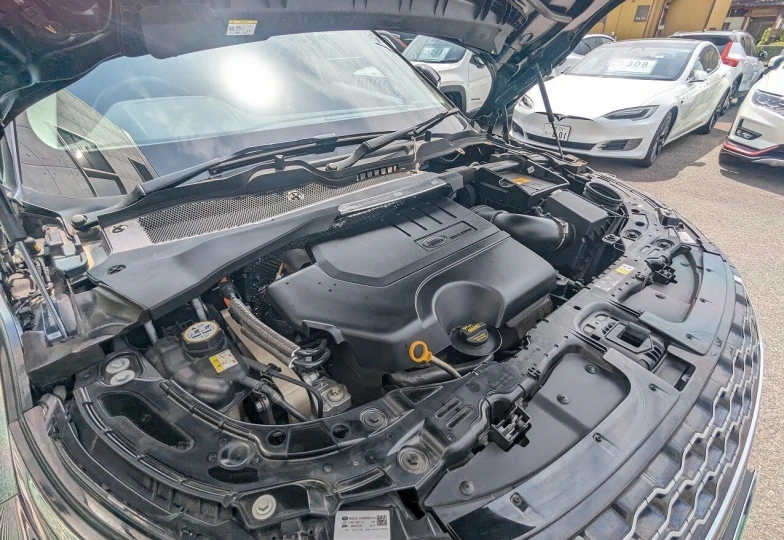 Land Rover Range Rover Black