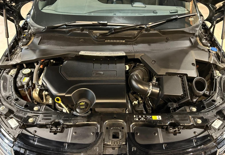 Land Rover Range Rover Black