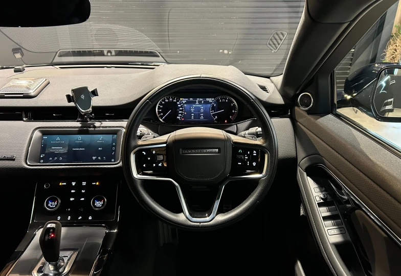 Land Rover Range Rover Black