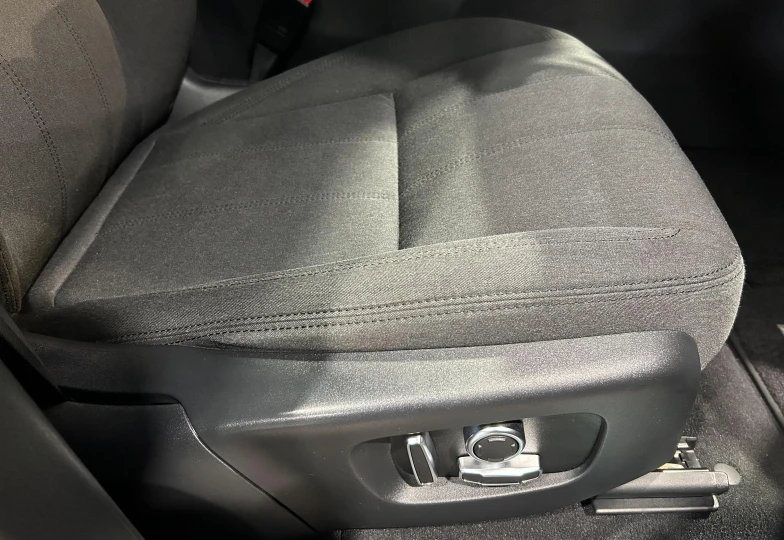 Land Rover Range Rover Black