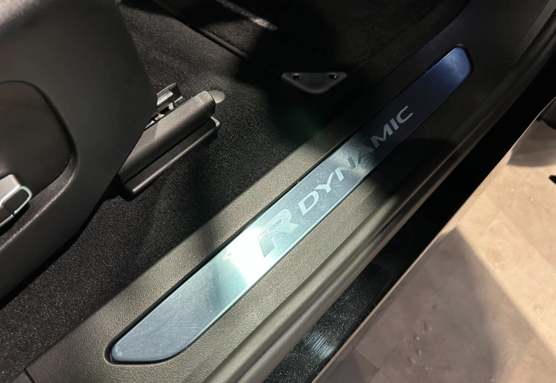 Land Rover Range Rover Black