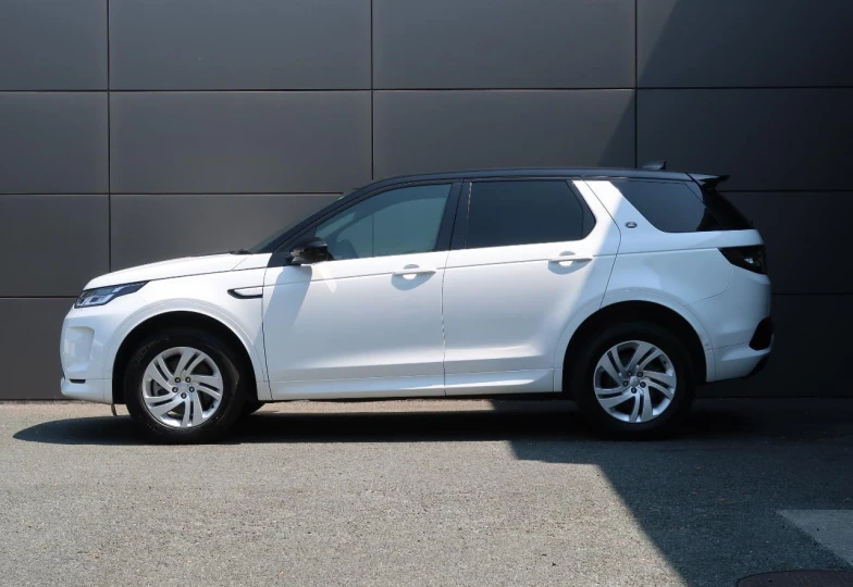 Land Rover Discovery Sport Белый