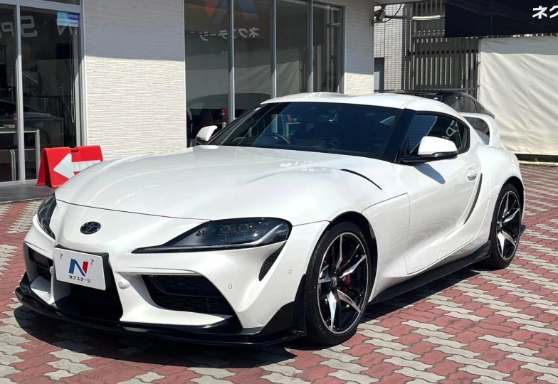 Toyota Supra White