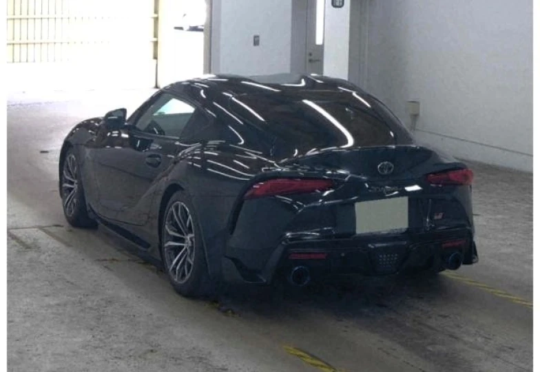 Toyota Supra Black