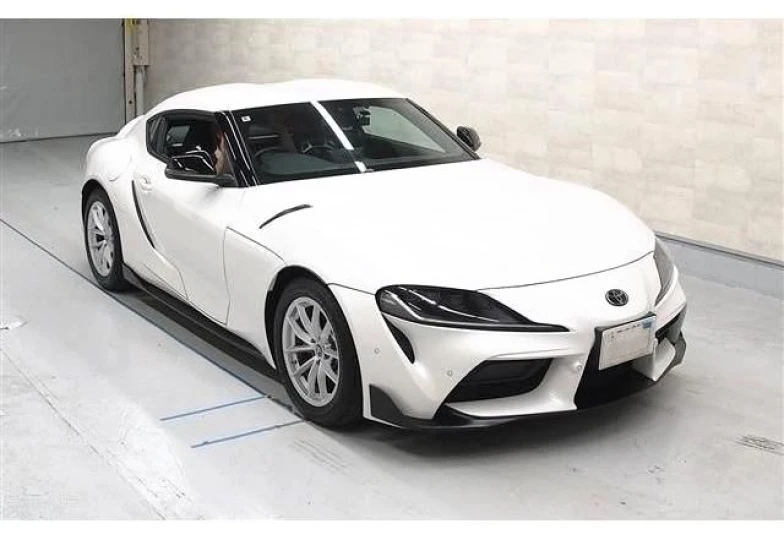 Toyota Supra White