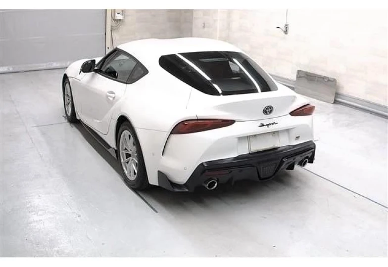 Toyota Supra White