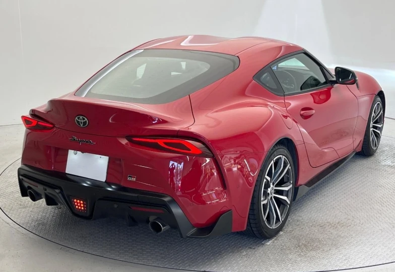 Toyota Supra Red